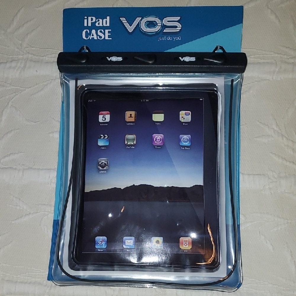 VOS Ipad Case Protector NWOT